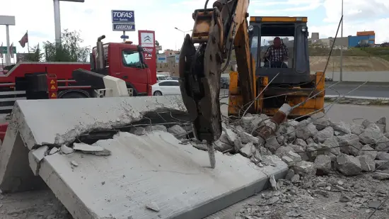 02-duvar-yikim-isleri-cukurambar-cankaya-ankara