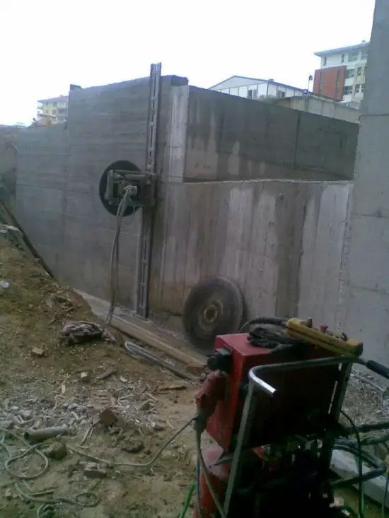 sincan-ankara-beton-hidrolik-kesim-uygulamasi